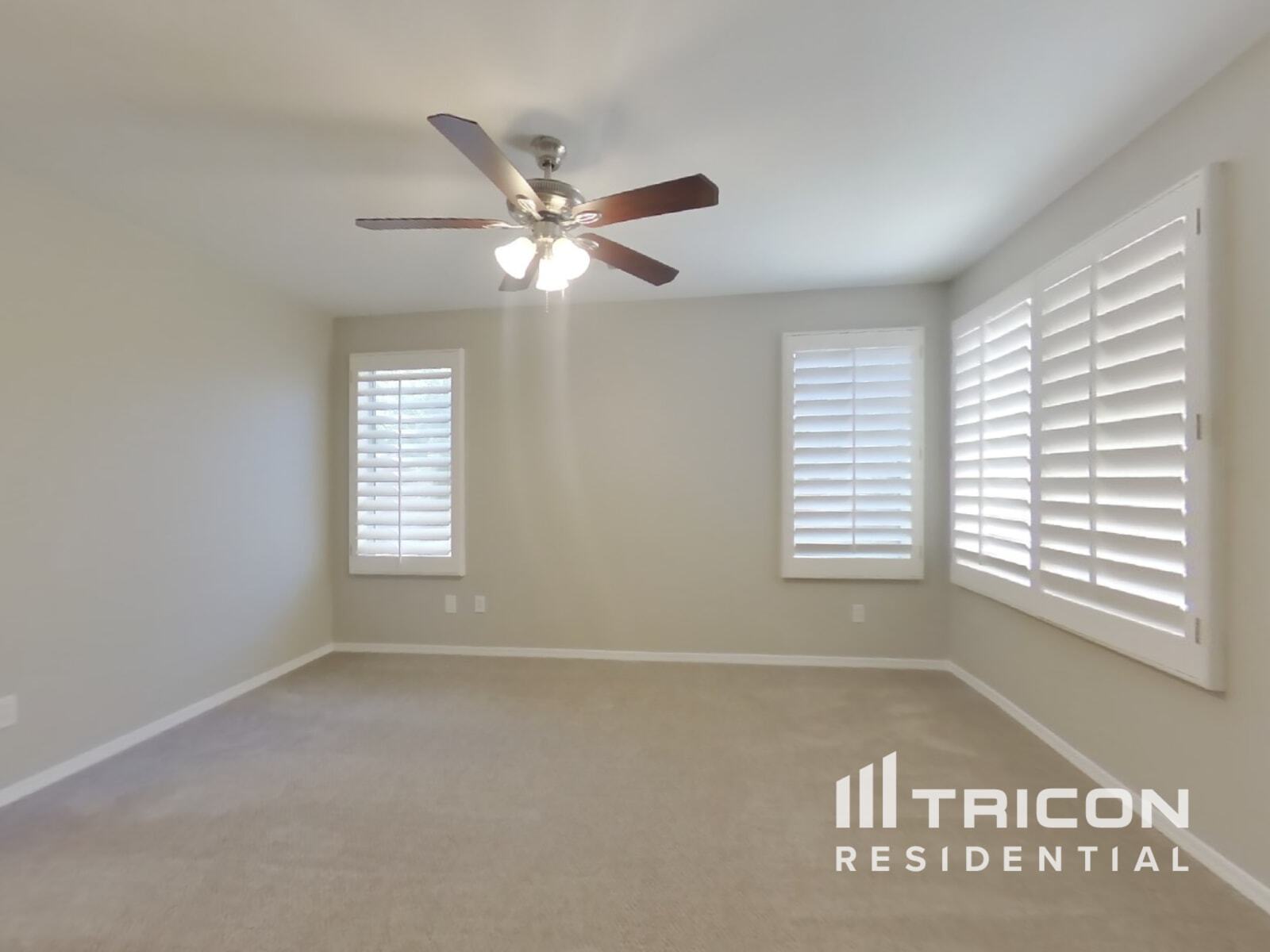 Building Photo - 44305 W McClelland Dr