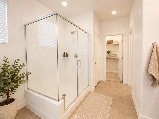 Building Photo - 5258 Verbena Cir