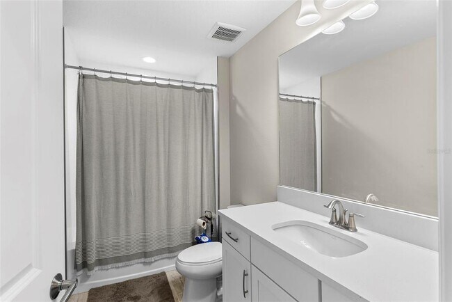 Building Photo - 13182 Twin Bridges Dr