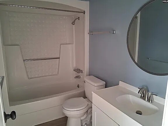 Building Photo - 2009 Greene St