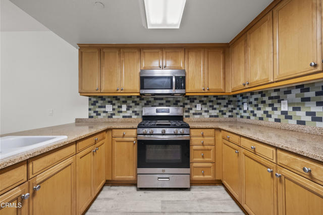 Building Photo - 3016 Moonlight Park Ave