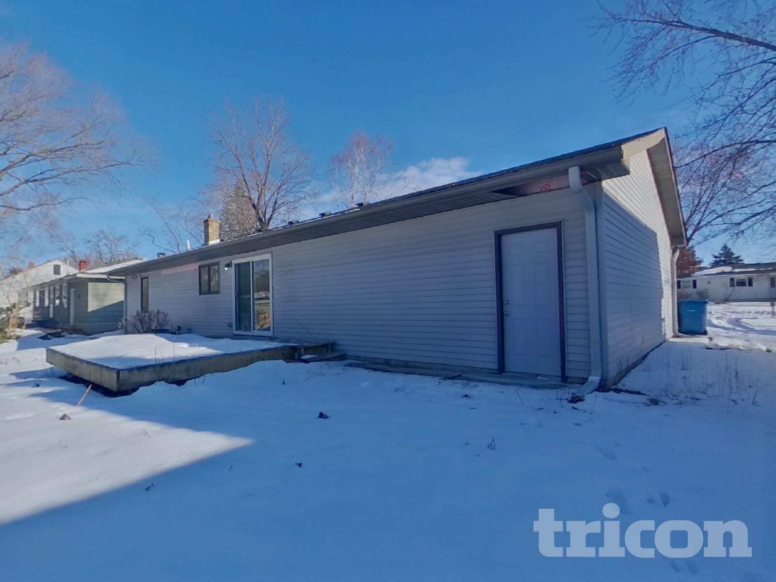 Building Photo - 2931 Woodbridge St