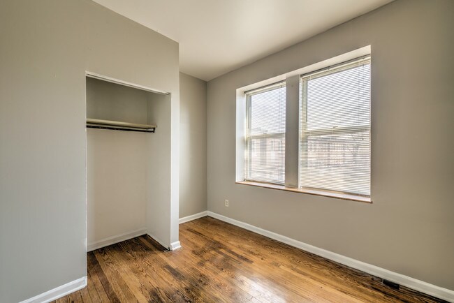 Building Photo - 3866 McRee Ave