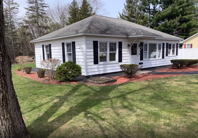 Building Photo - 4 Weiser St