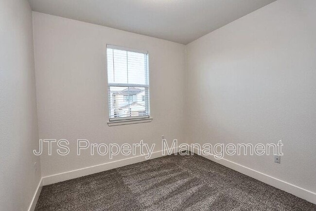 Building Photo - 3513 Birdland Ave