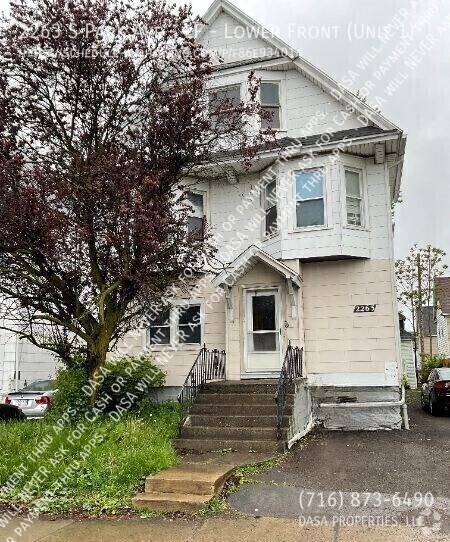 Building Photo - 2263 South Park Ave