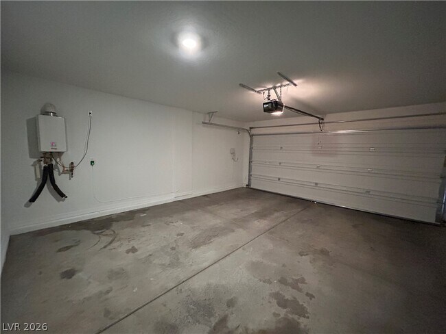 Building Photo - 4325 Harristown Dr