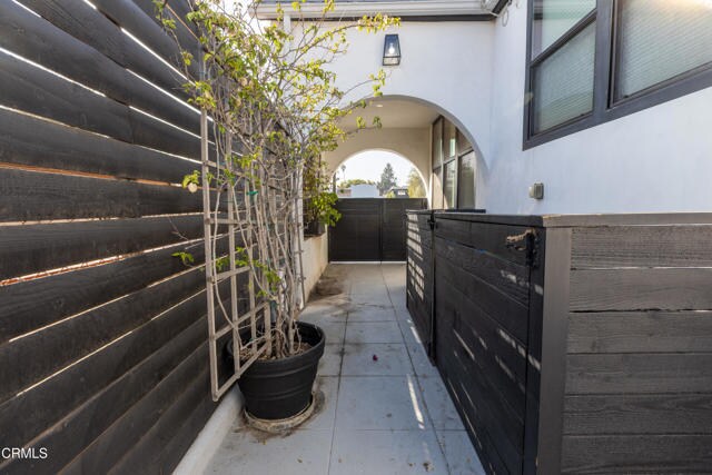 Building Photo - 5150 Loleta Ave