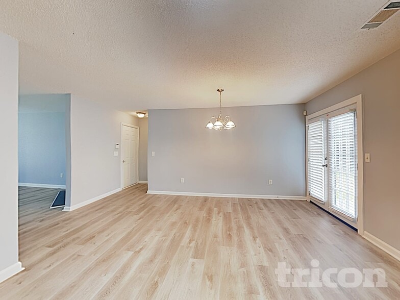 Building Photo - 5950 Waggoner Ct