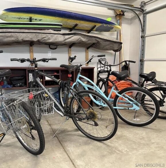 Building Photo - 301 7th St