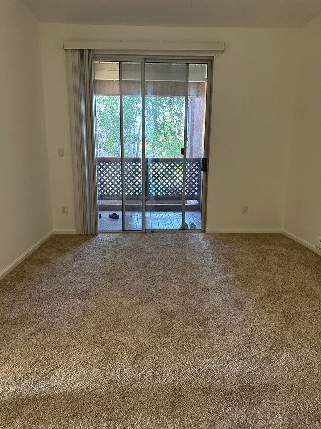 Bedroom-1 - 3695 Stevenson Blvd