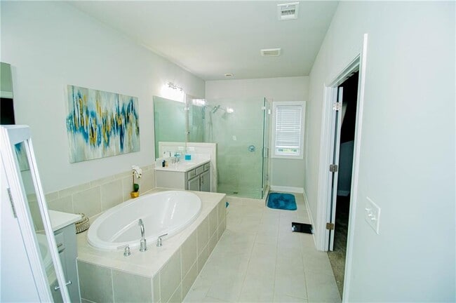 Building Photo - 1130 Provence Ln