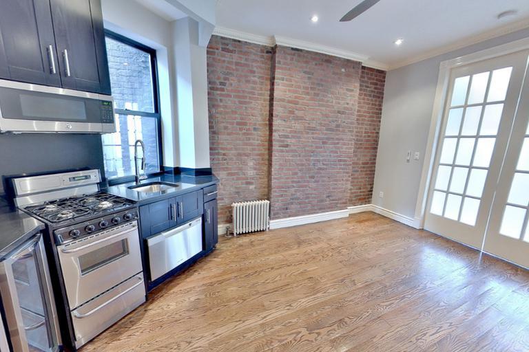 Primary Photo - 60 Avenue B