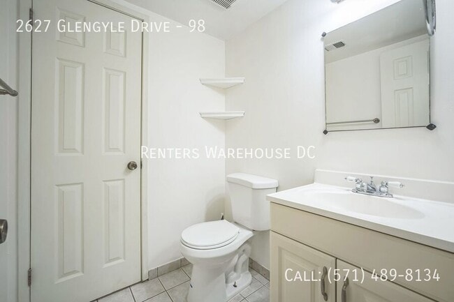 Building Photo - 2627 Glengyle Dr