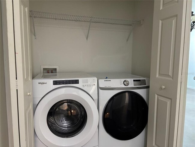 Building Photo - 3429 Parkridge Cir