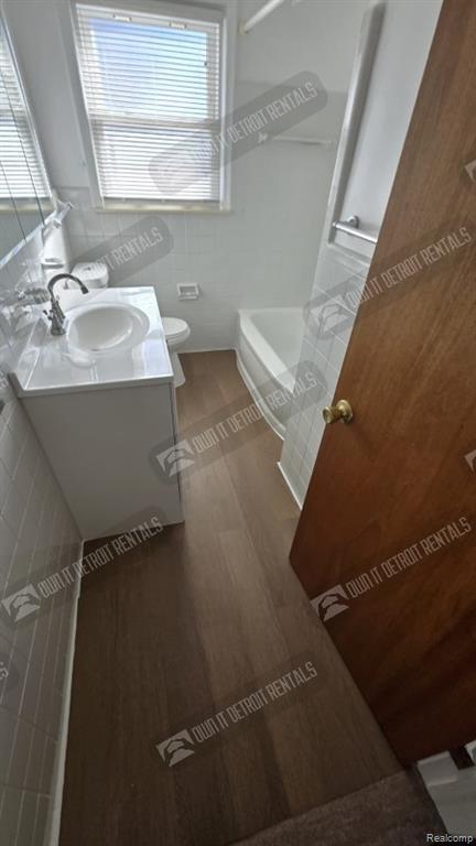 Building Photo - 1519 Midland Blvd