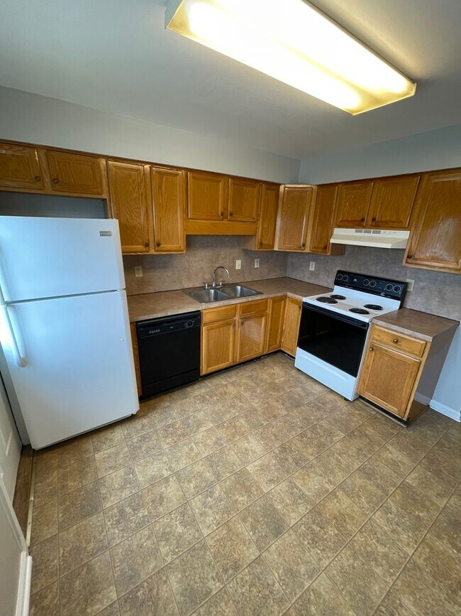 Building Photo - 406 Spaugh St SW