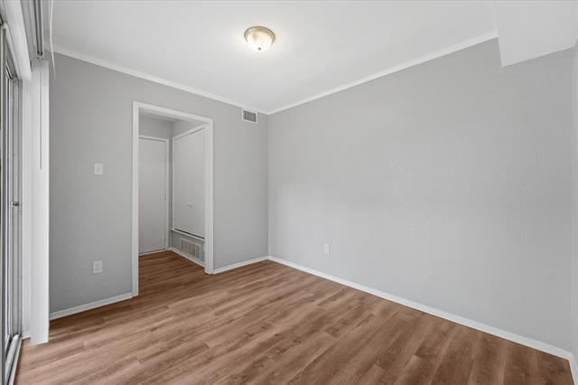 Building Photo - 4005 Ridgebrook Dr