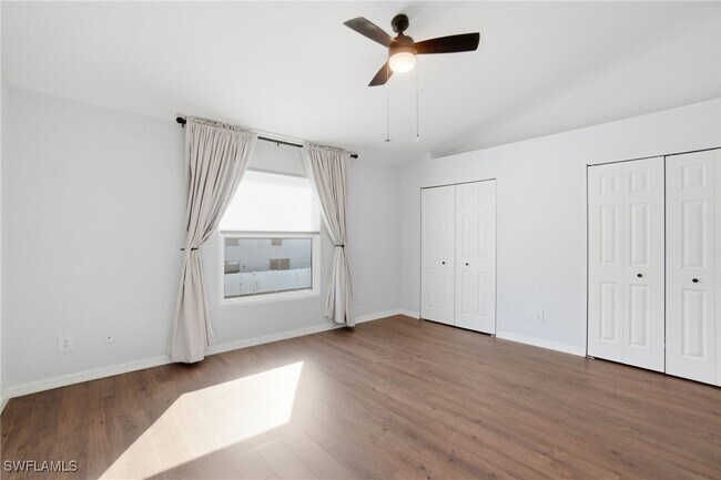 Building Photo - 3009 Palmetto Oak Dr