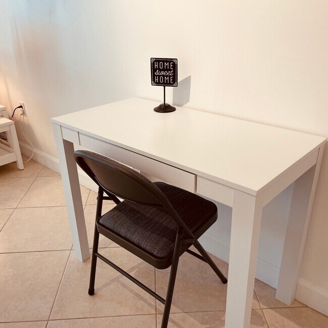 Building Photo - 2280 SW 32nd Ave