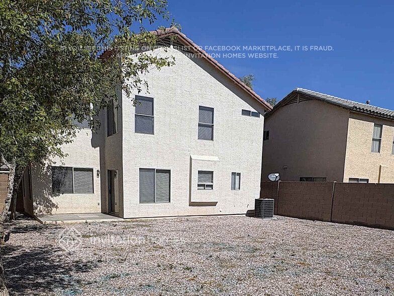 Building Photo - 12533 W Reade Ave