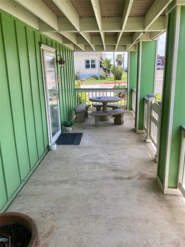 Building Photo - 1602 Avenue O