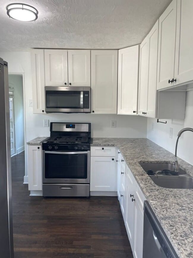 Building Photo - 2bd/1ba Home in South KC!!