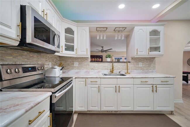 Building Photo - 951 NW 148th St