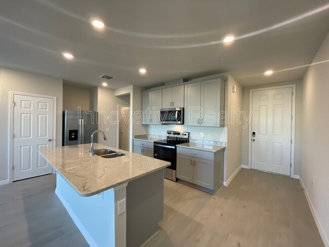 Building Photo - 2548 Sweet Viburnum Wy