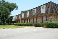 Building Photo - Two Bedroom Condo near downtown Fairhope!