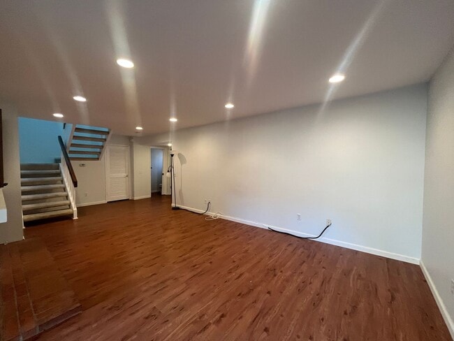 Building Photo - 4458 Via Pasear