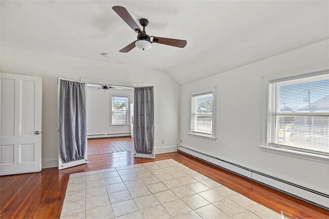 Building Photo - 884 Smithfield Ave