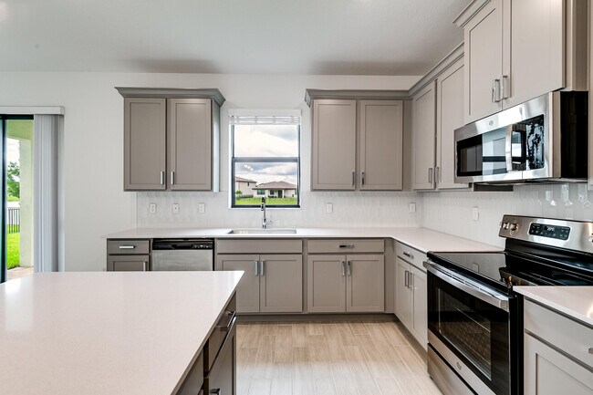 Building Photo - 3170 Streng Ln