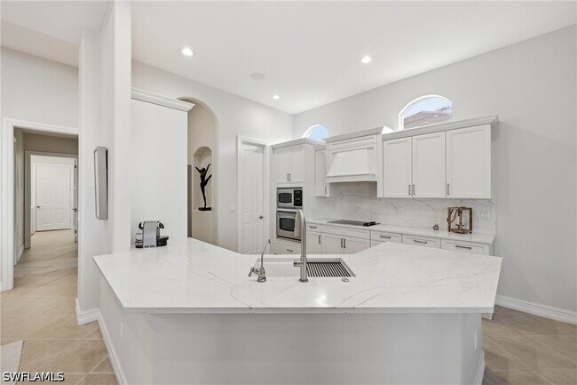 Building Photo - 8950 Shenendoah Cir