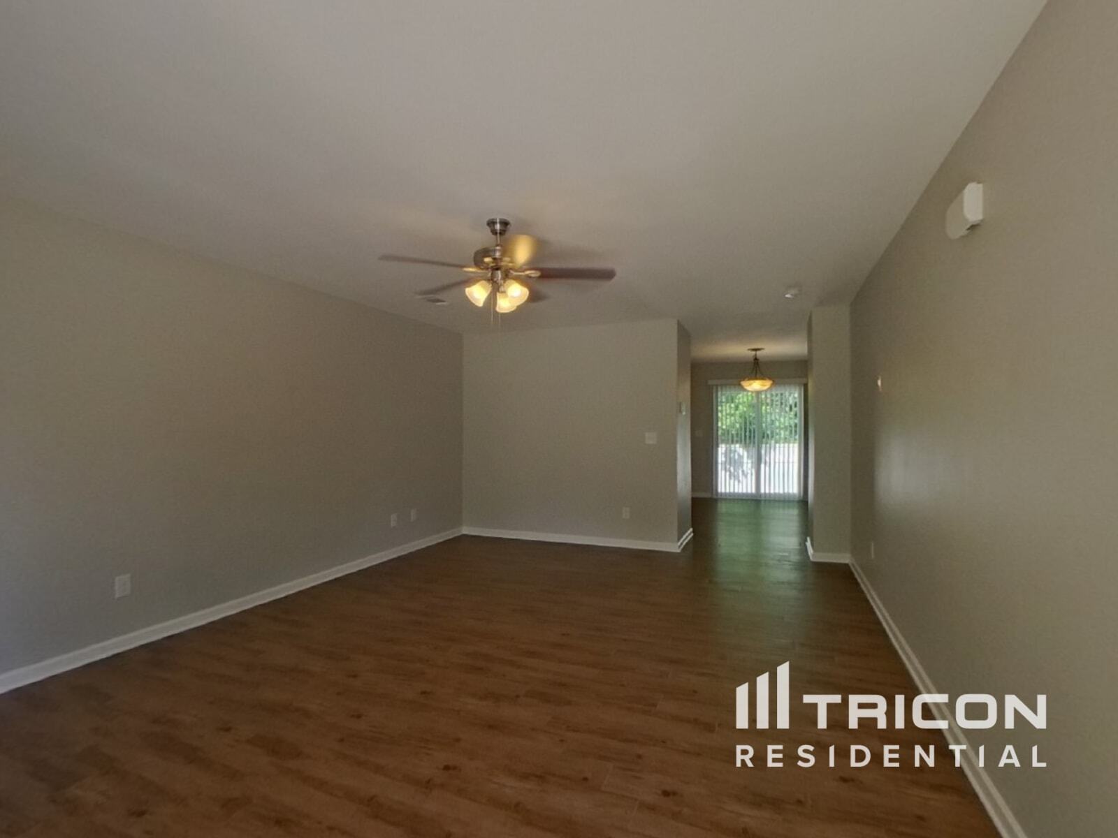Building Photo - 5936 Sanders Farm Ln