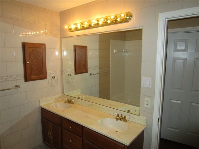 Building Photo - 7107 Grey Dawn Ln