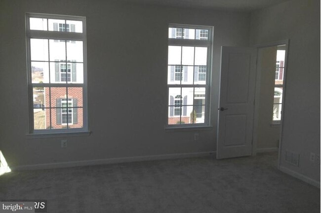Building Photo - 24687 Footed Ridge Terrace