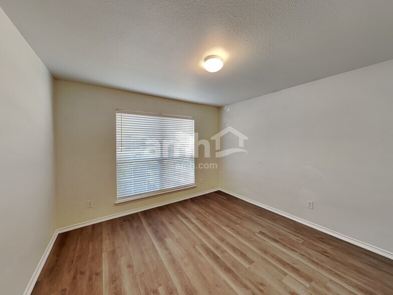 Building Photo - 11039 Arabian Palm