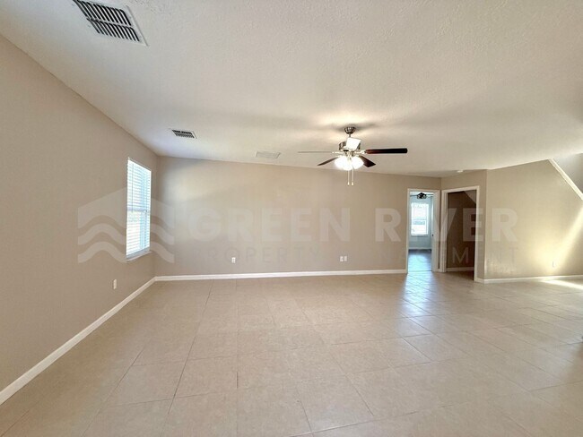 Building Photo - Room to Live, Space to Thrive! Stunning 6BR Home with Solar, Upgrades & Screened Lanai in Macclen...
