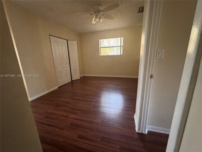 Building Photo - 9060 NW 45th Ct