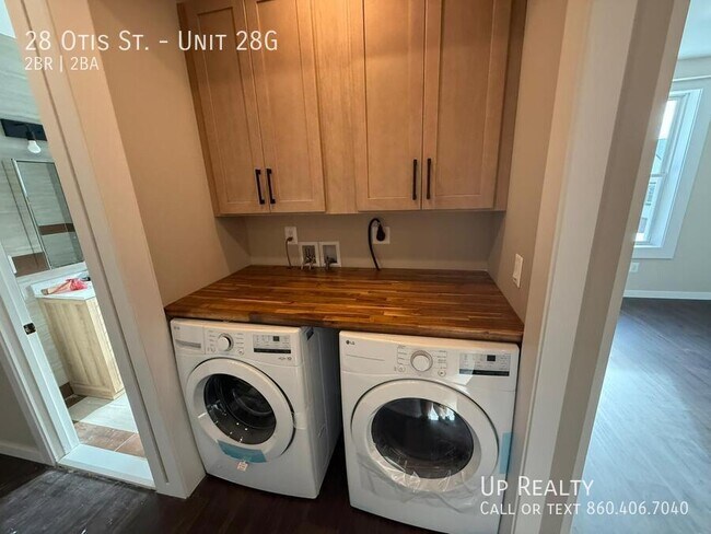 Building Photo - 28 Otis St