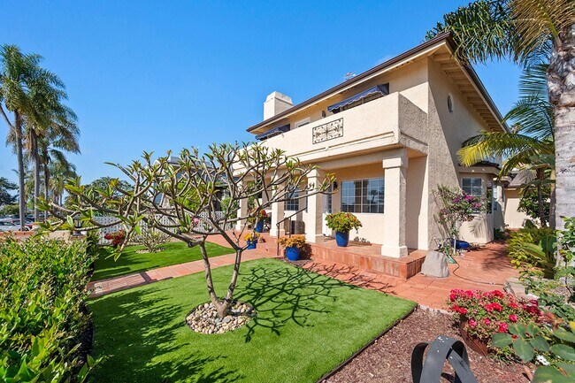 Building Photo - Ocean View La Jolla Home | 3BR + 3BA | Patio, Balcony & 2-Car Garage