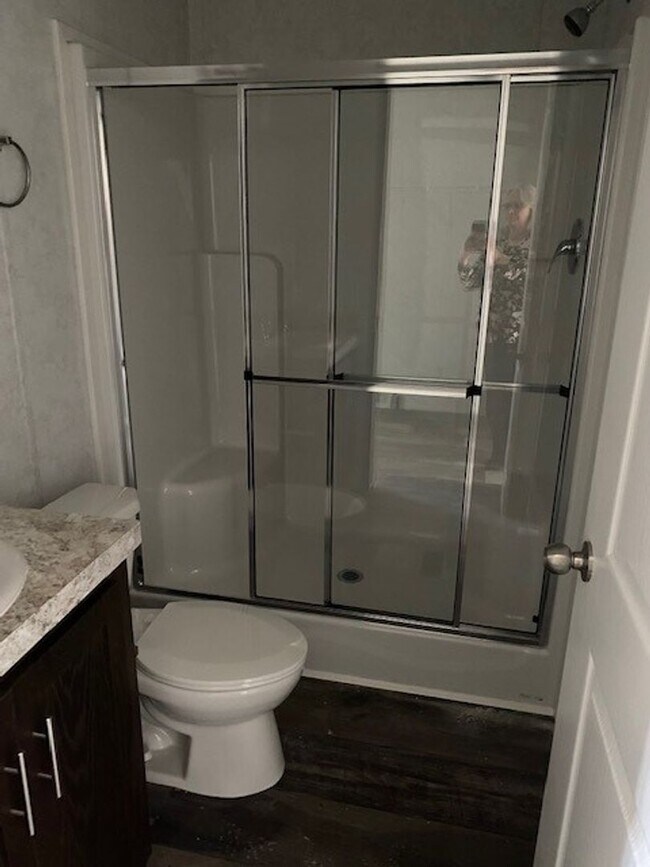 Building Photo - New 2 Bedroom Mobile Home-Denver