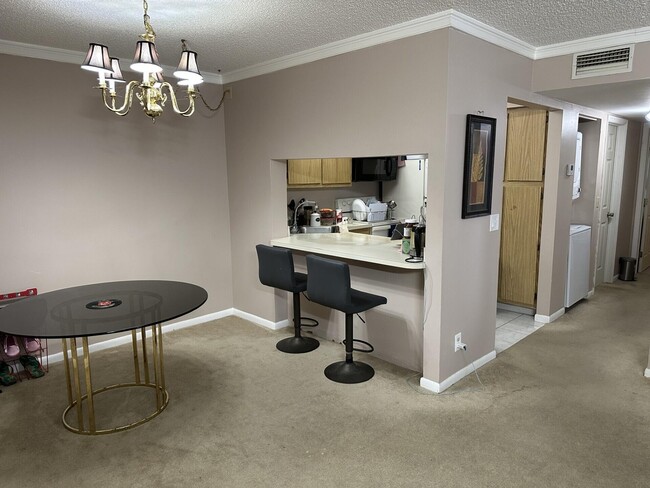 Building Photo - 1115 Green Pine Blvd