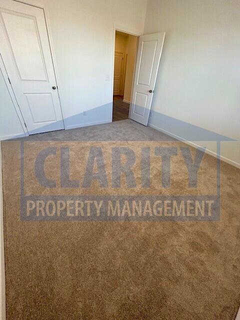 Building Photo - 5058 Skyline Wy NE