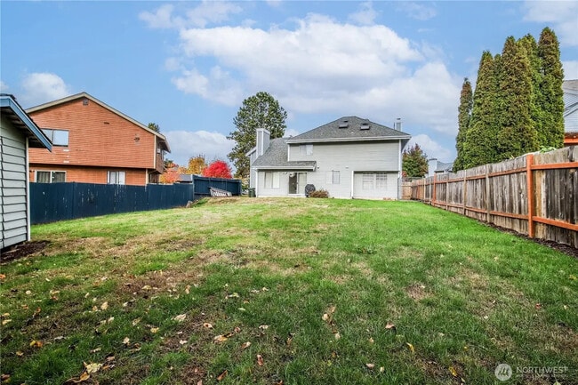 Building Photo - 10905 SE 220th Pl