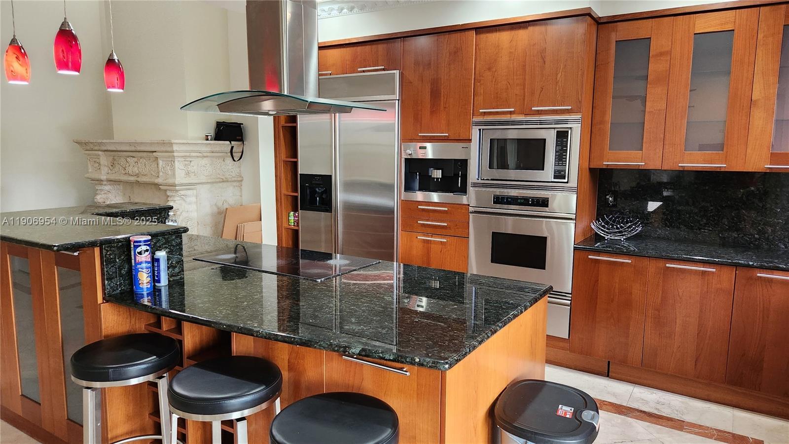 Building Photo - 718 Deer Creek Via Verona