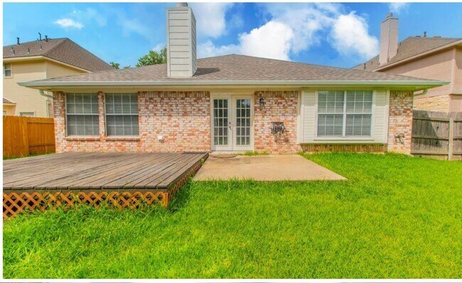 Building Photo - 8108 Miller Falls Dr