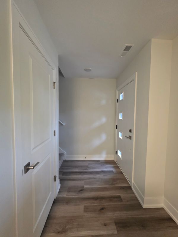 Building Photo - 3618 Trumbull