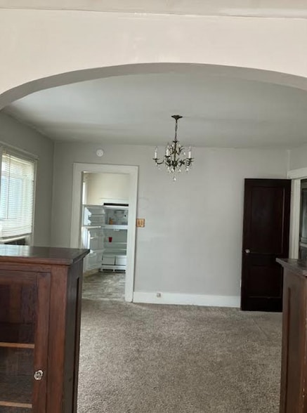 Building Photo - 1208 W 27th St